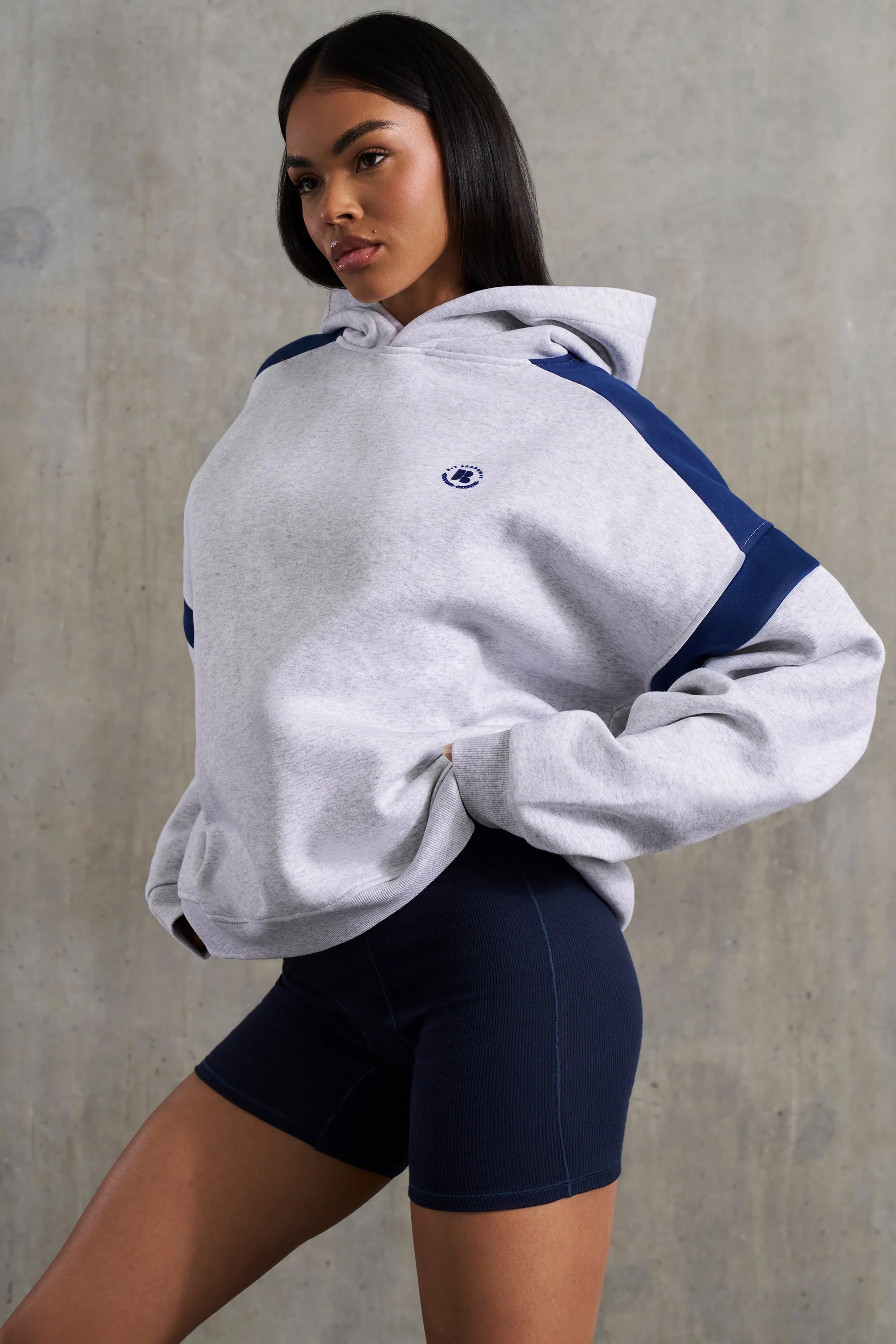 Cotton Fleece Oversized Hoodie in Heather Grey - Image 3