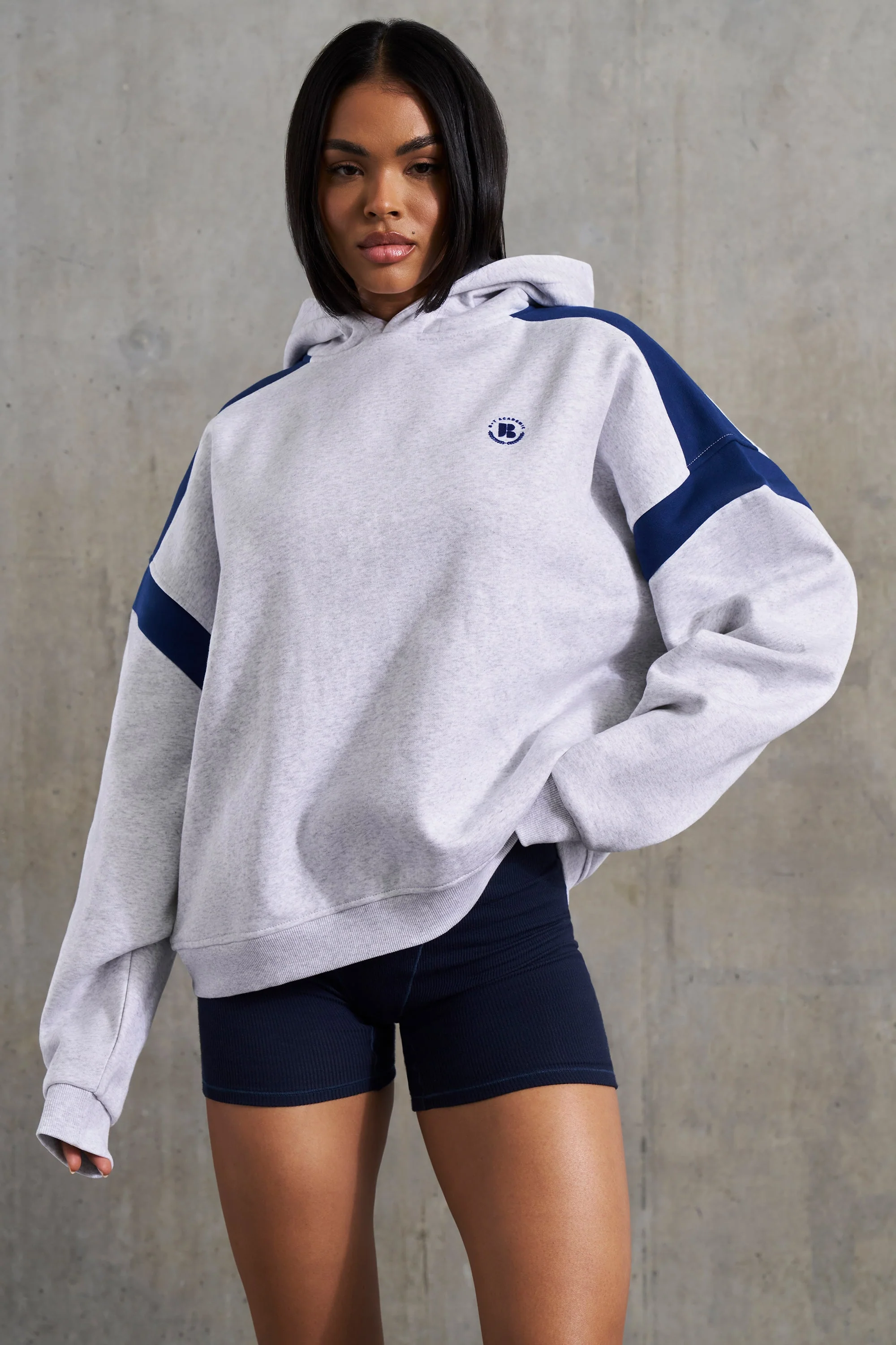 Cotton Fleece Oversized Hoodie in Heather Grey - Image 5