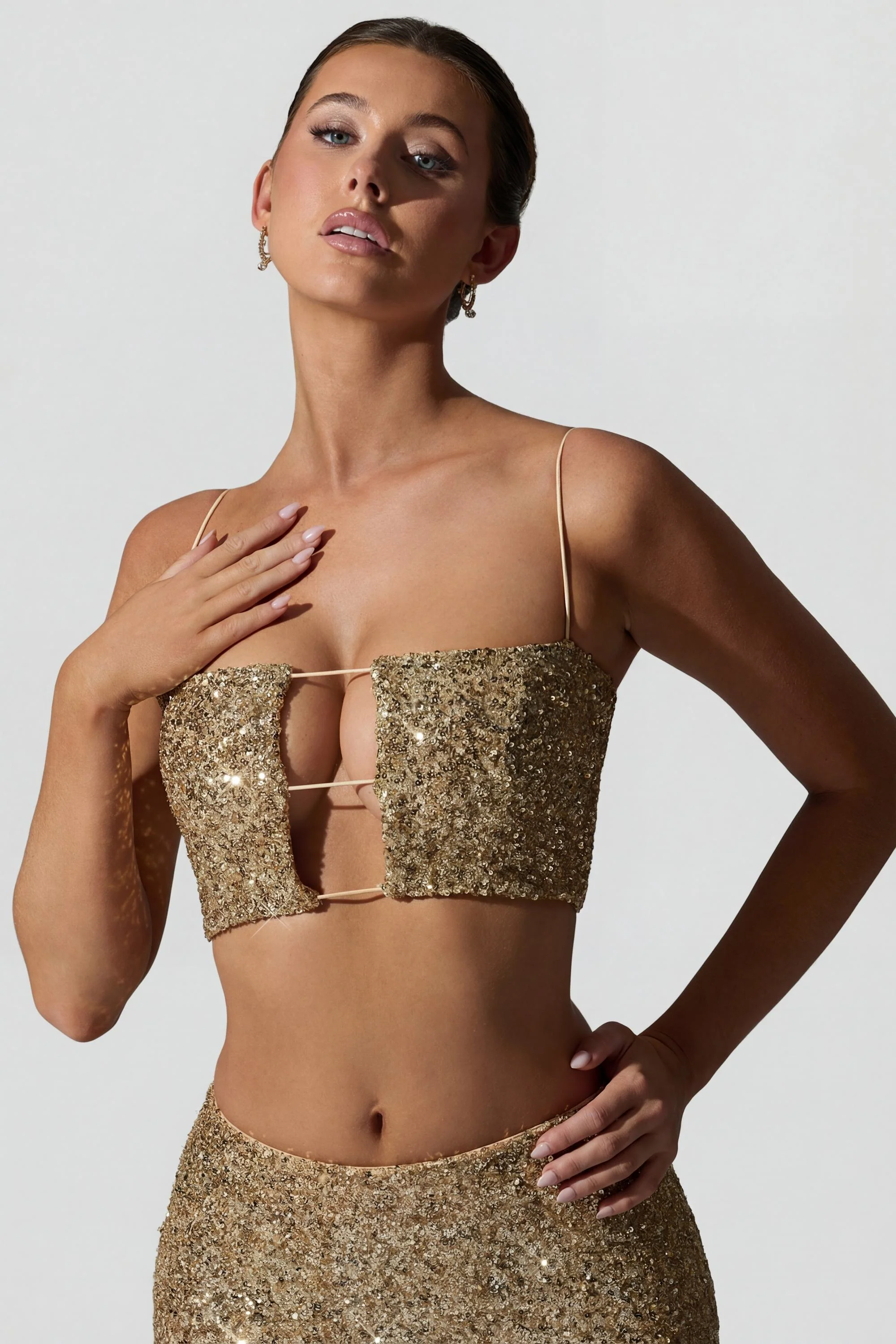 Embellished Cut-Out Crop Top in Gold - Image 5