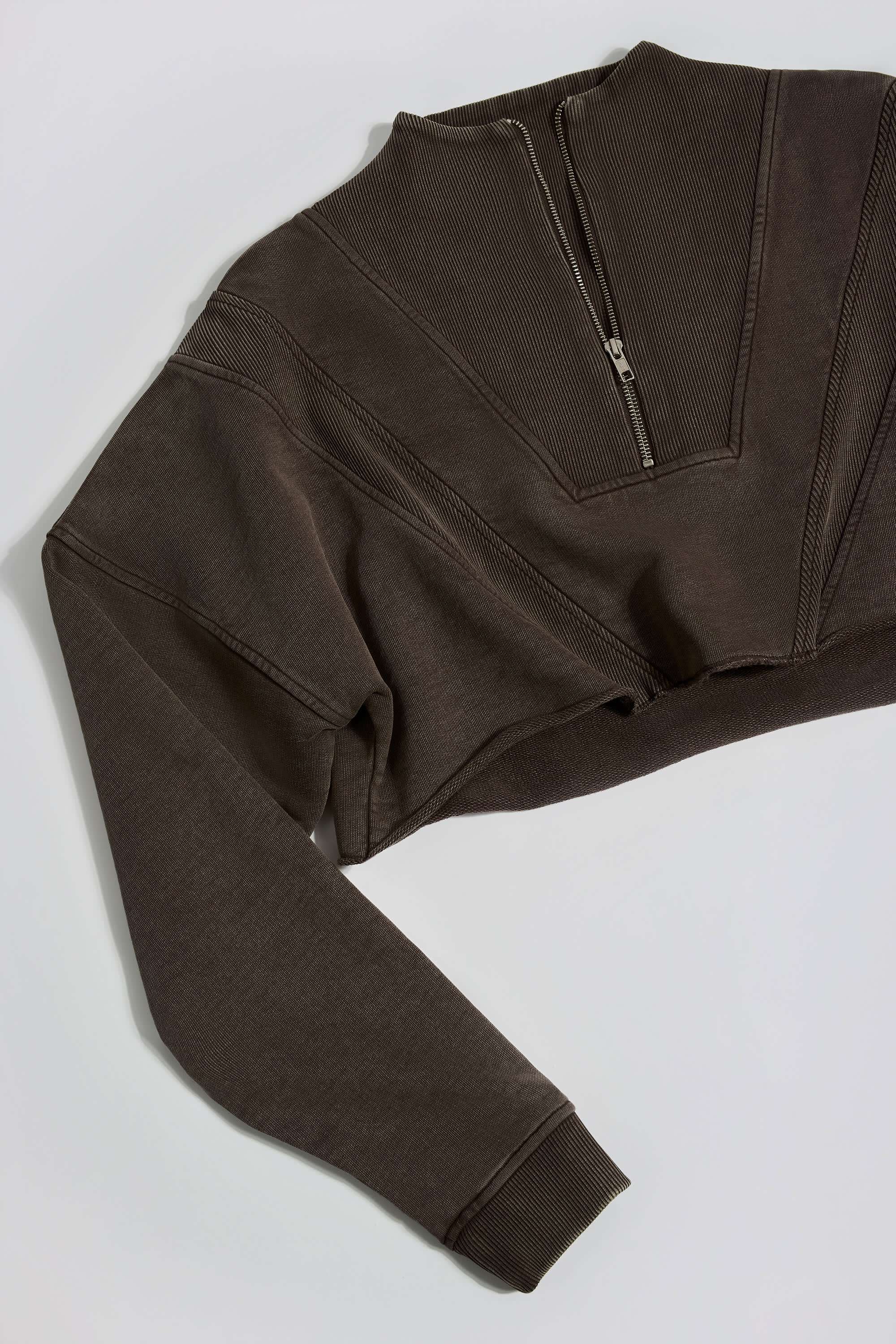 Cotton Jersey Acid Wash Cropped Sweatshirt in Brown - Image 8