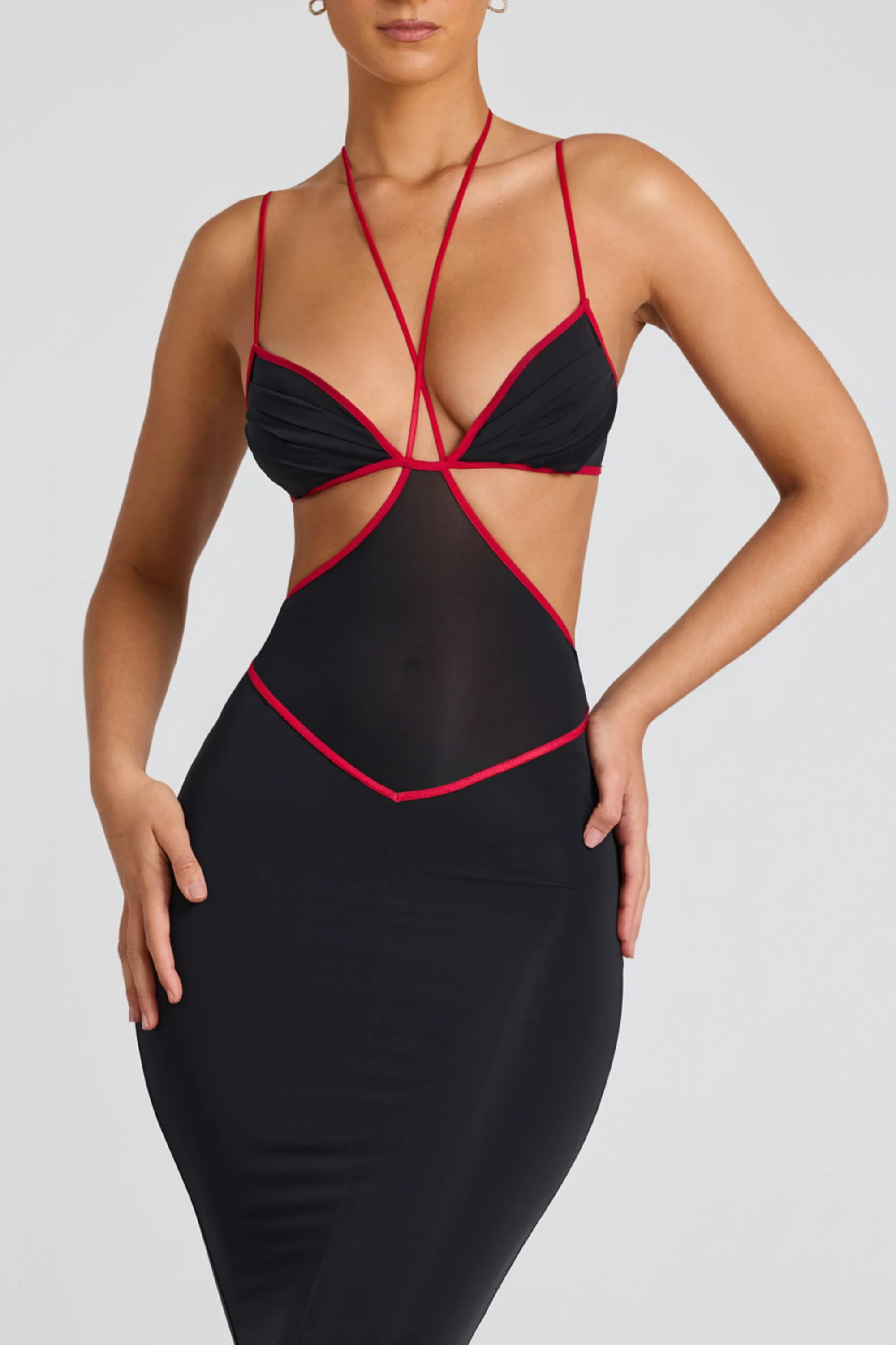 Contrast Binding Cut Out Evening Gown in Black - Image 4