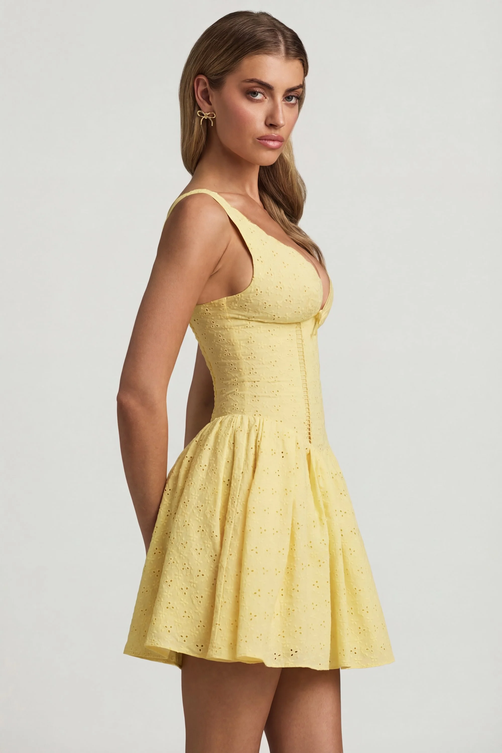 Broderie Anglaise Bow-Detail A-Line Mini Dress in Pastel Yellow - Image 4