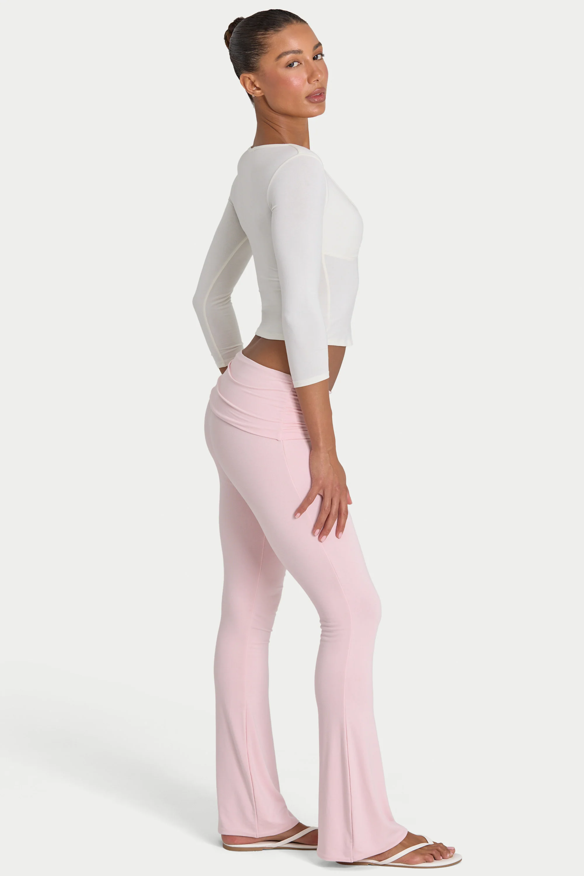 ButterCloud™ Flared Leggings in Blush - Image 3