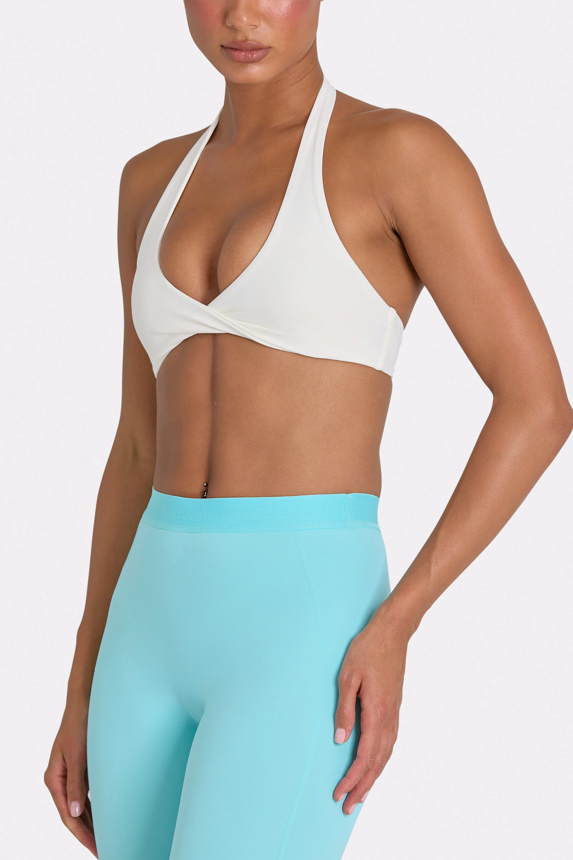Soft Active Leggings in Aqua - Image 4