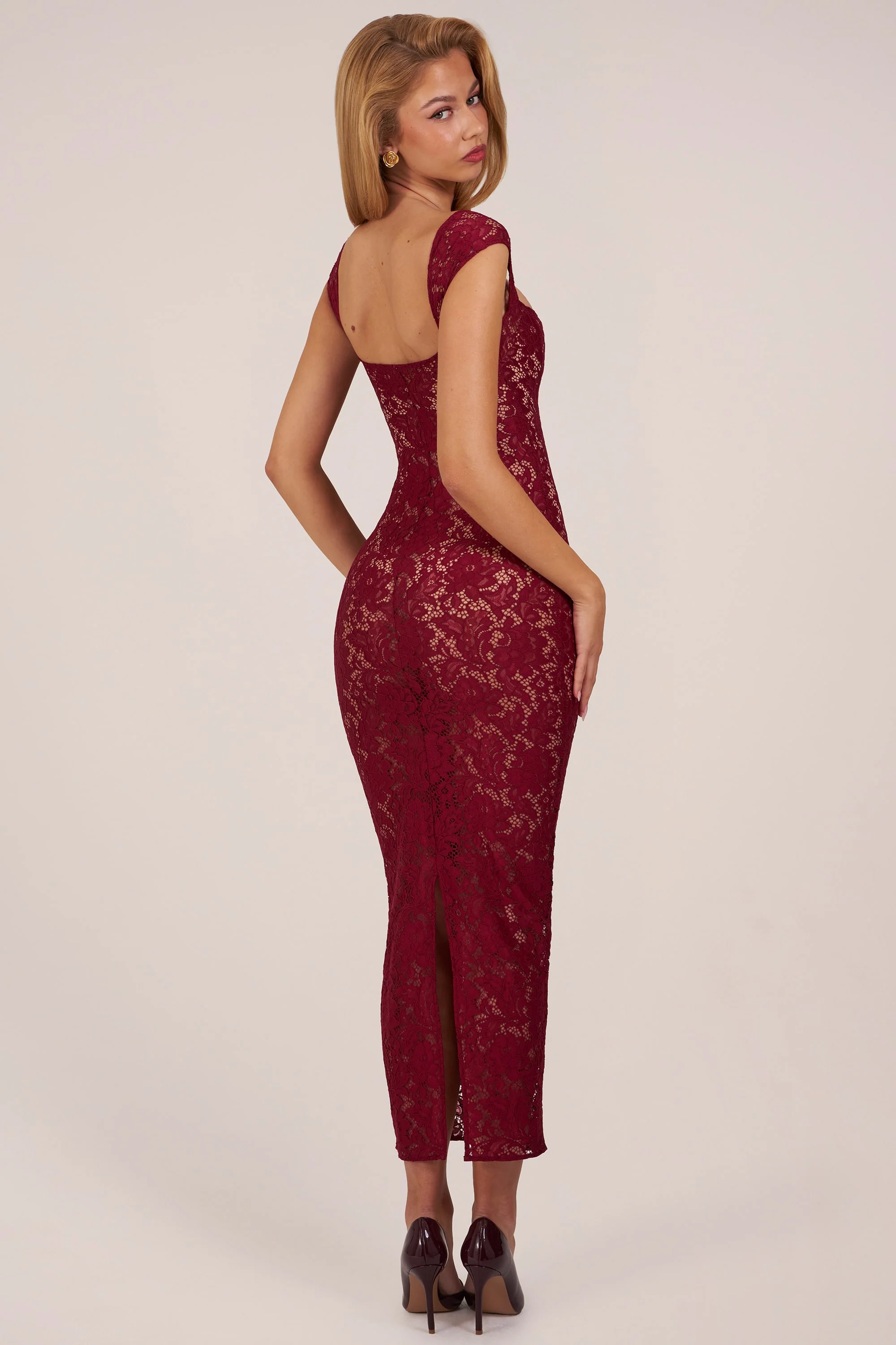 Sweetheart-Neck Maxi Dress in Wine - Image 2