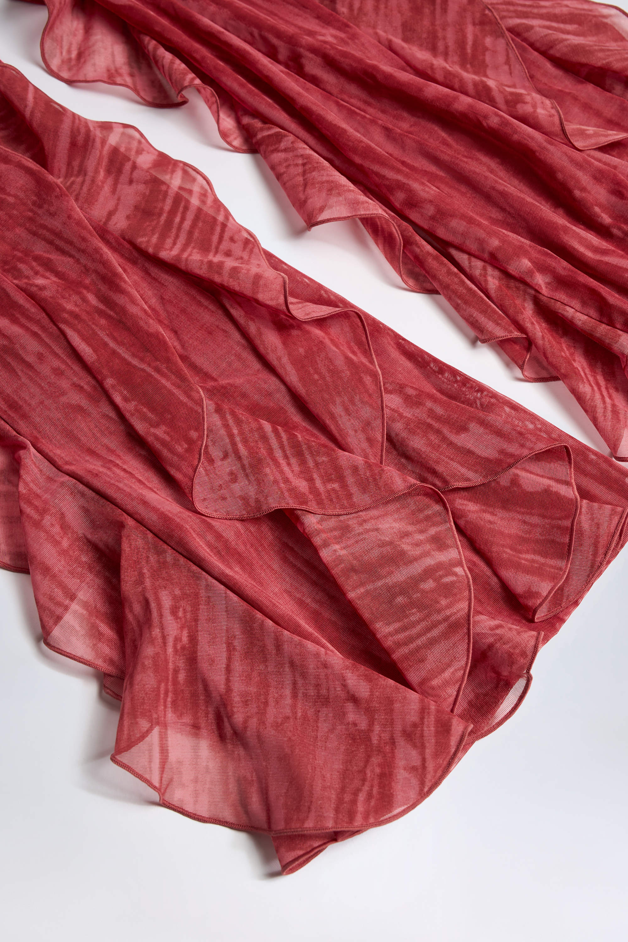 Ruffled Mid-Rise Flared Trousers in Red Print - Image 3