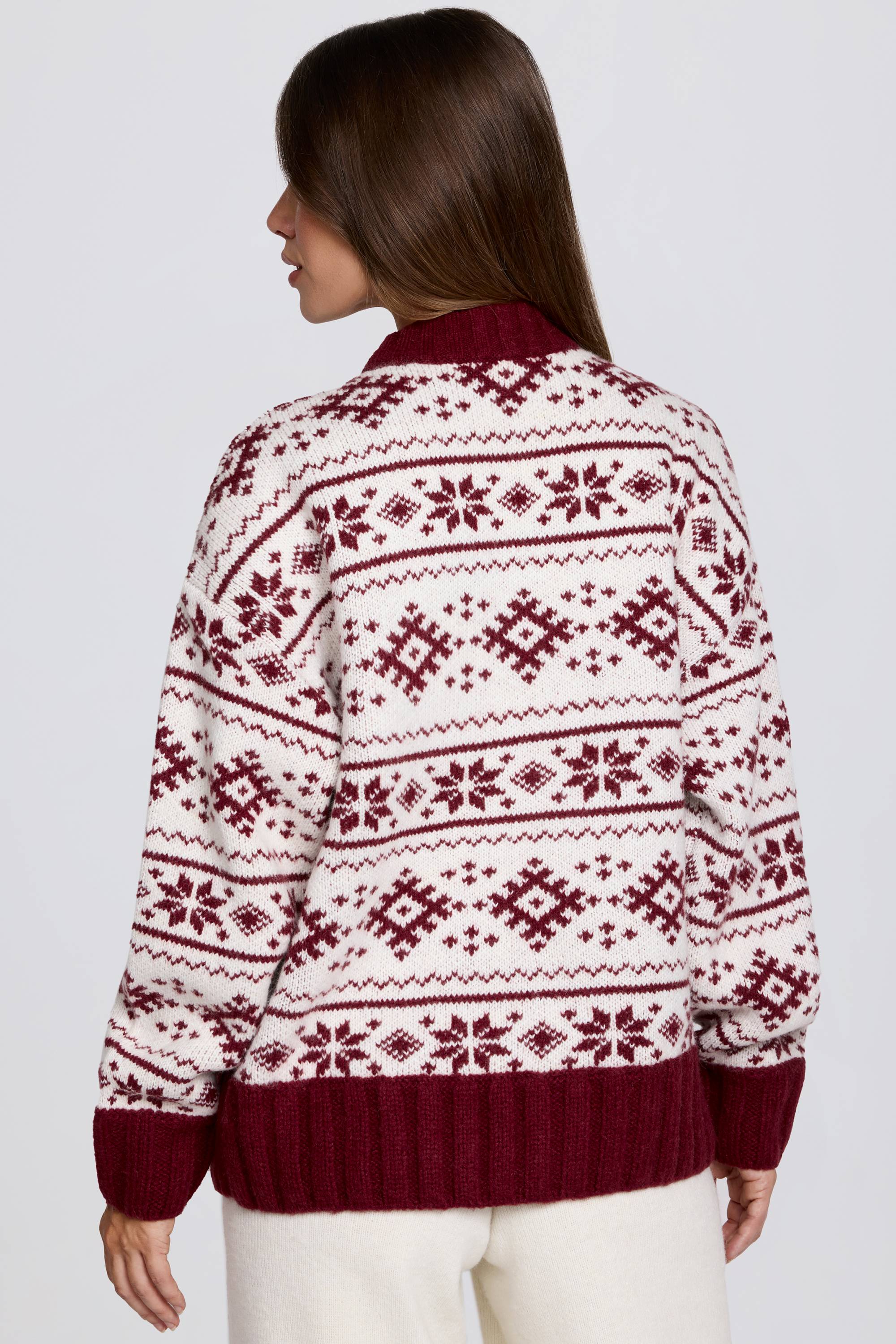 Jacquard-Knit Oversized Jumper in Crimson Red - Image 2