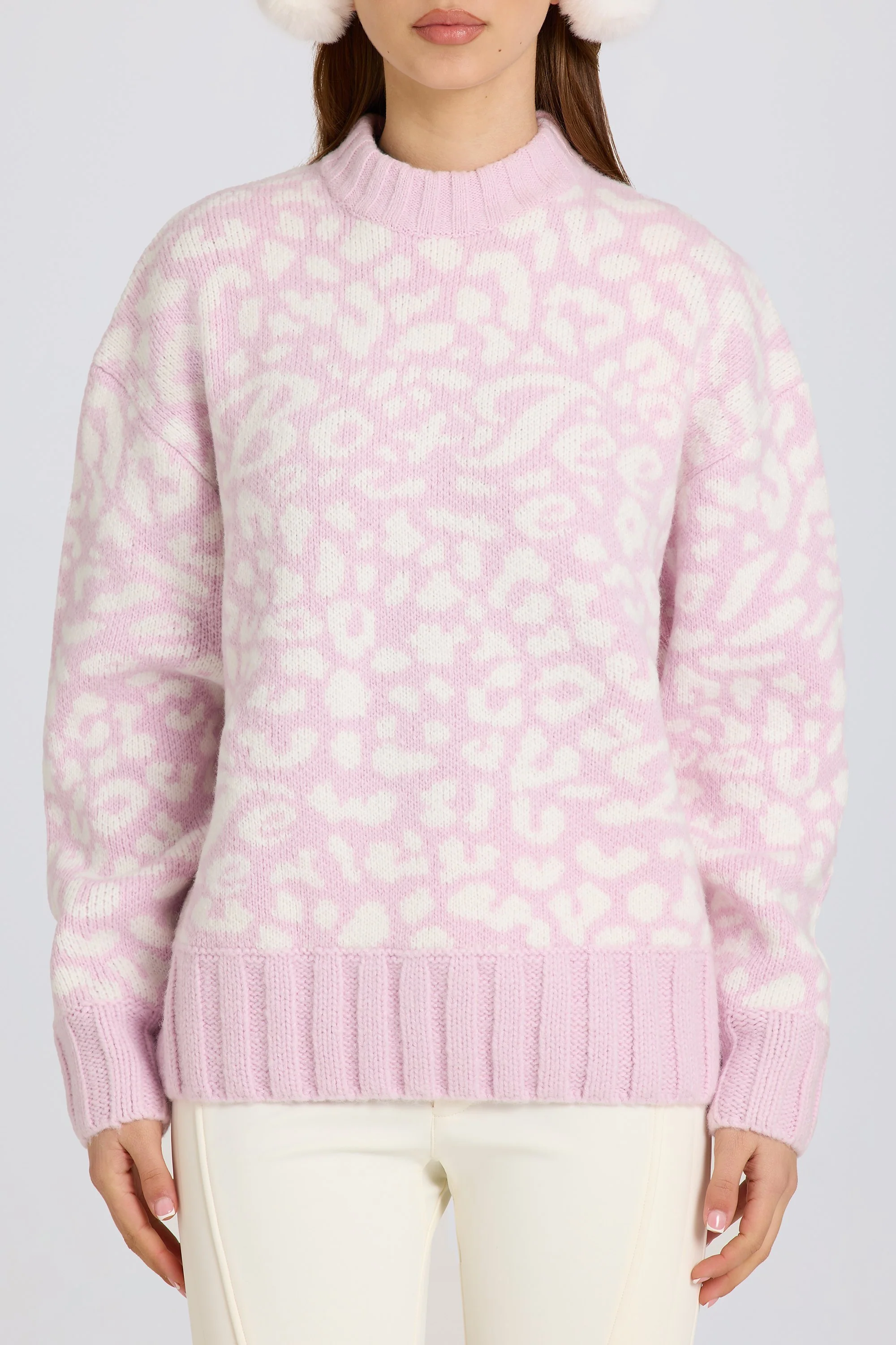 Jacquard-Knit Oversized Jumper in Pink - Image 2