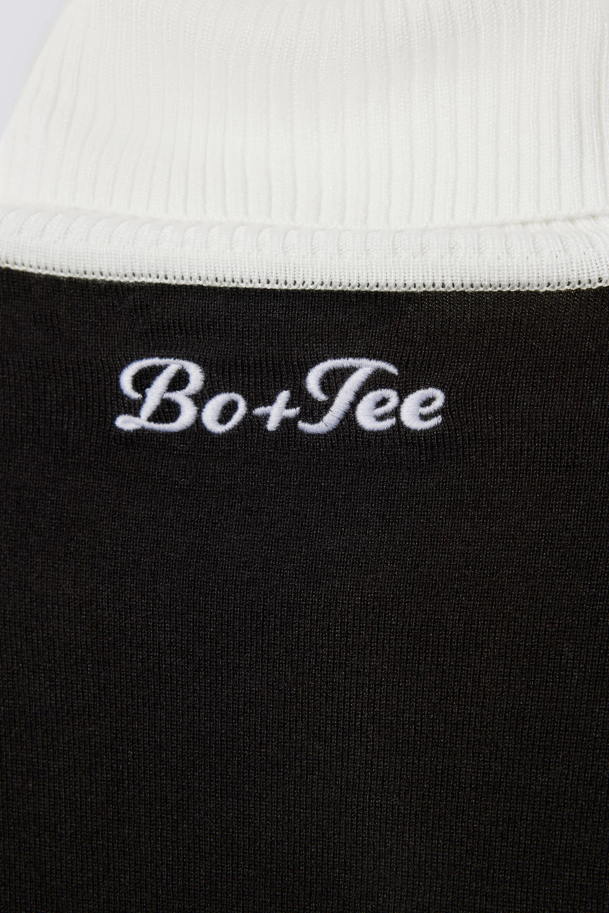 Knit Long-Sleeve Fitted Top in Black - Image 5