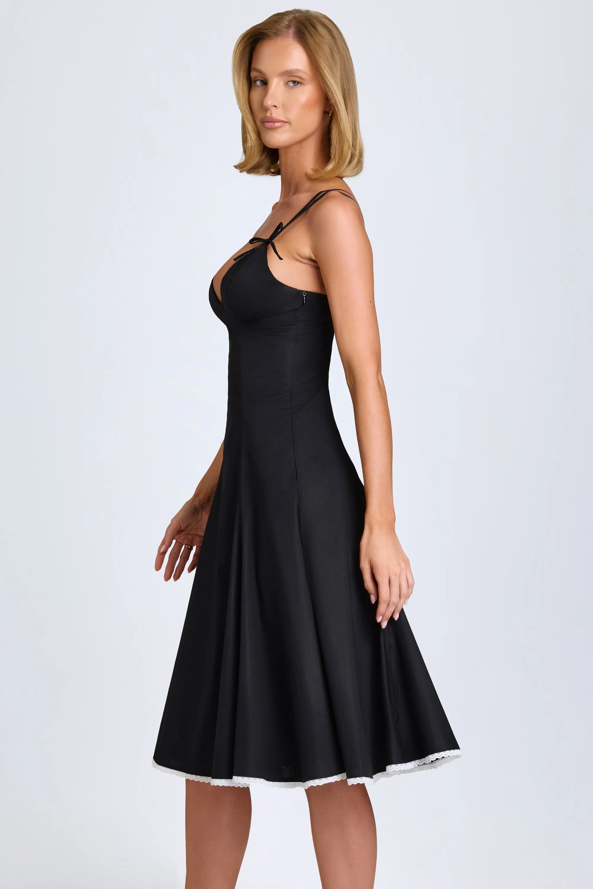 Bow-Detail A-Line Midi Dress in Black - Image 3