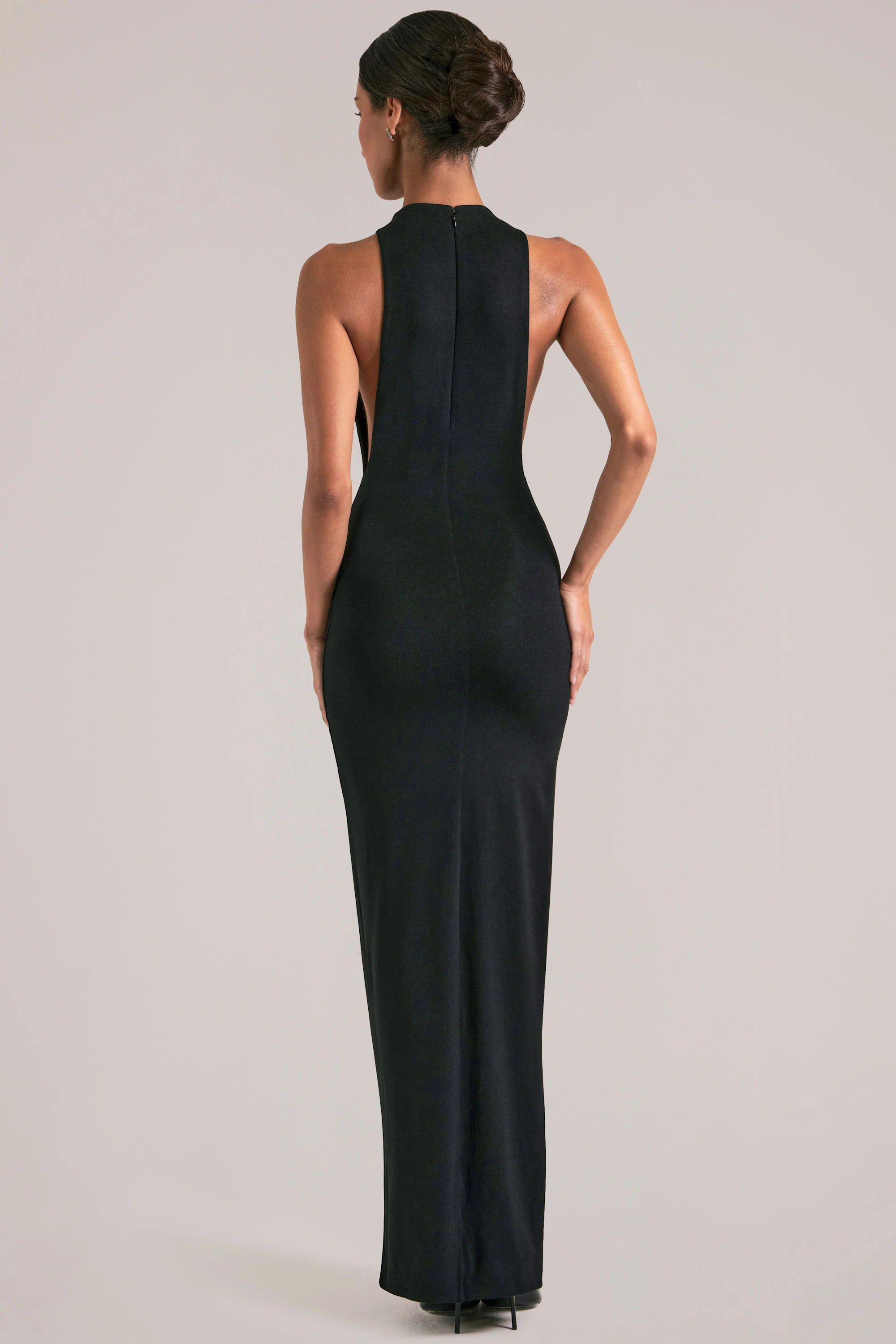 Sleeveless Maxi Dress in Black - Image 8