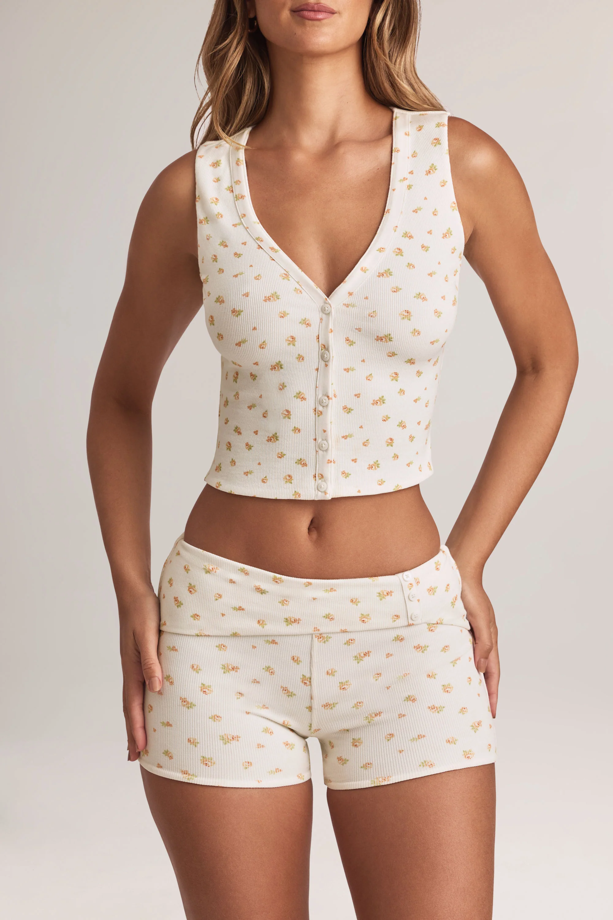 Modal Foldover Mid-Rise Shorts in Floral Print - Image 5