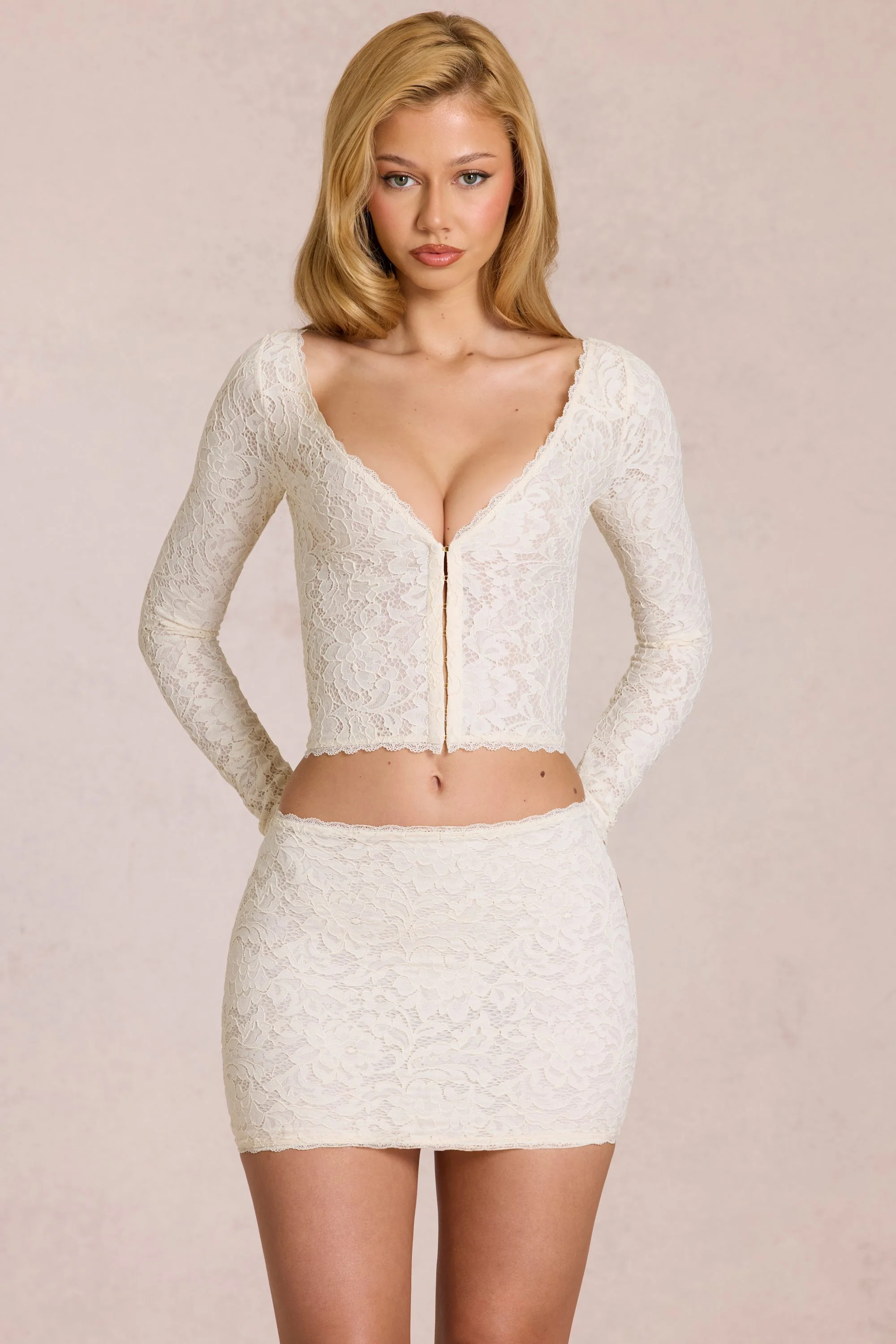 Lace Plunge Cardigan in Pearl - Image 7