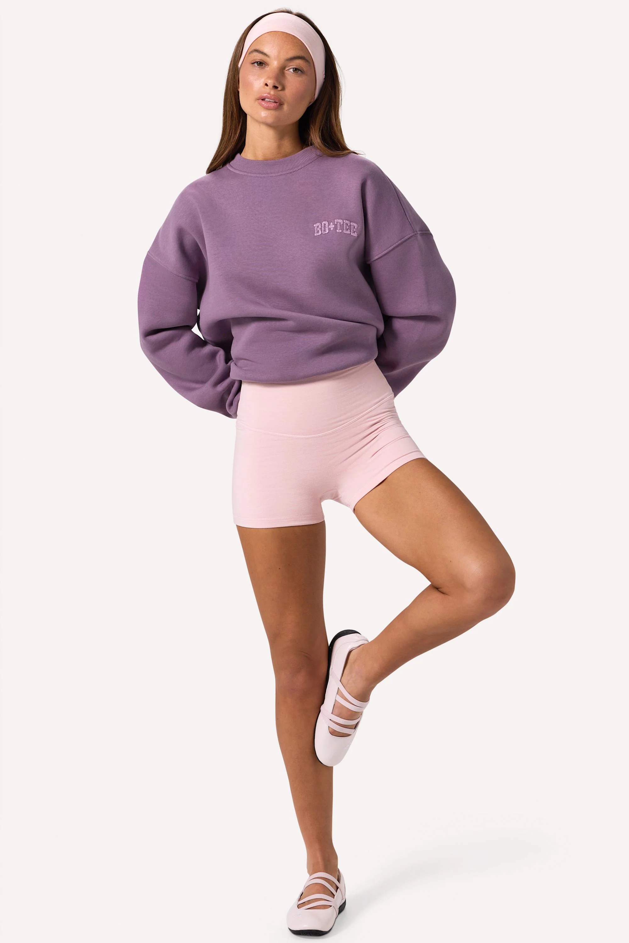 Oversized Crew-Neck Jumper in Dusk - Image 4