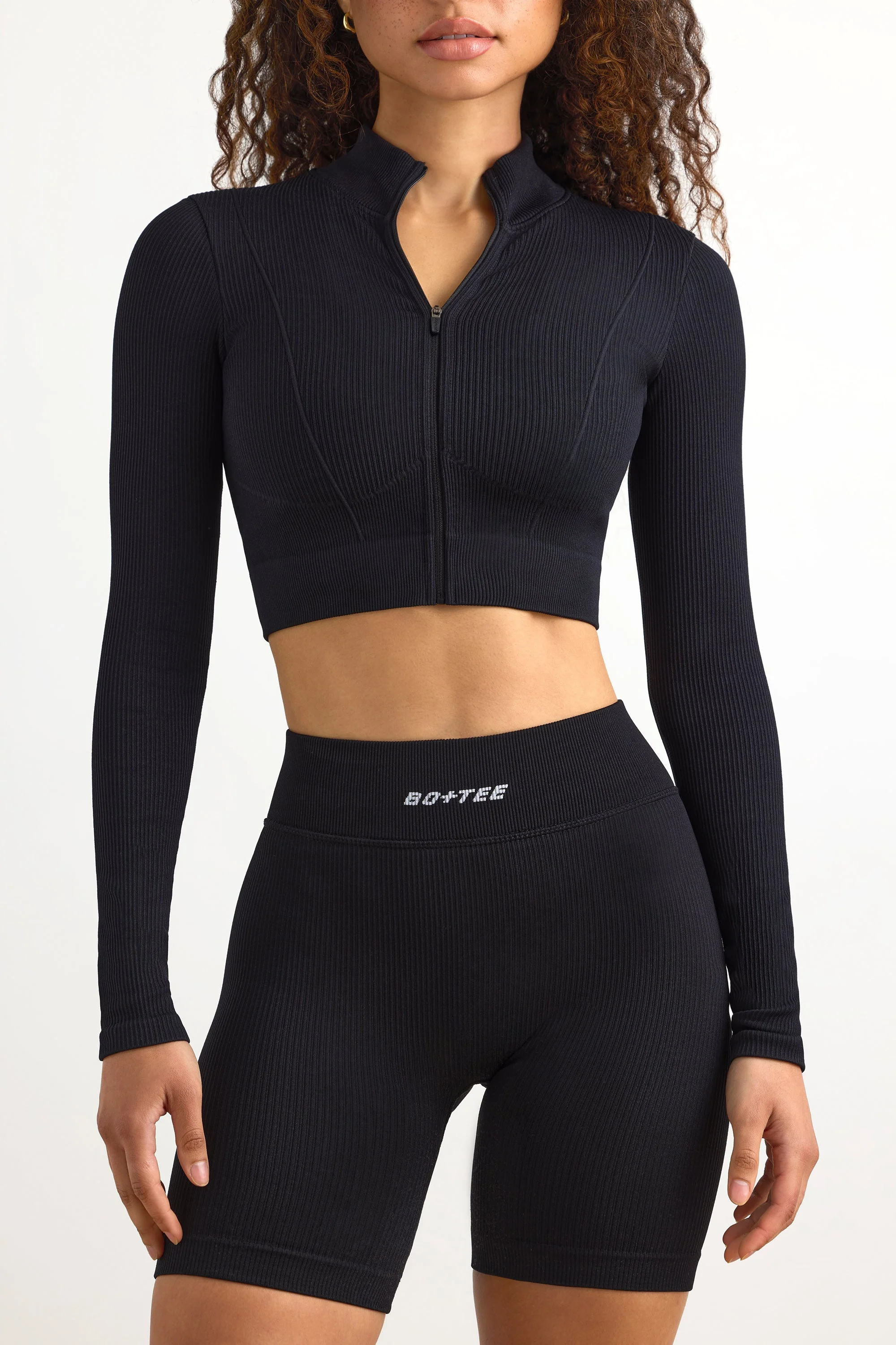 FlexiRib Zip-Up Cropped Jacket in Black - Image 4
