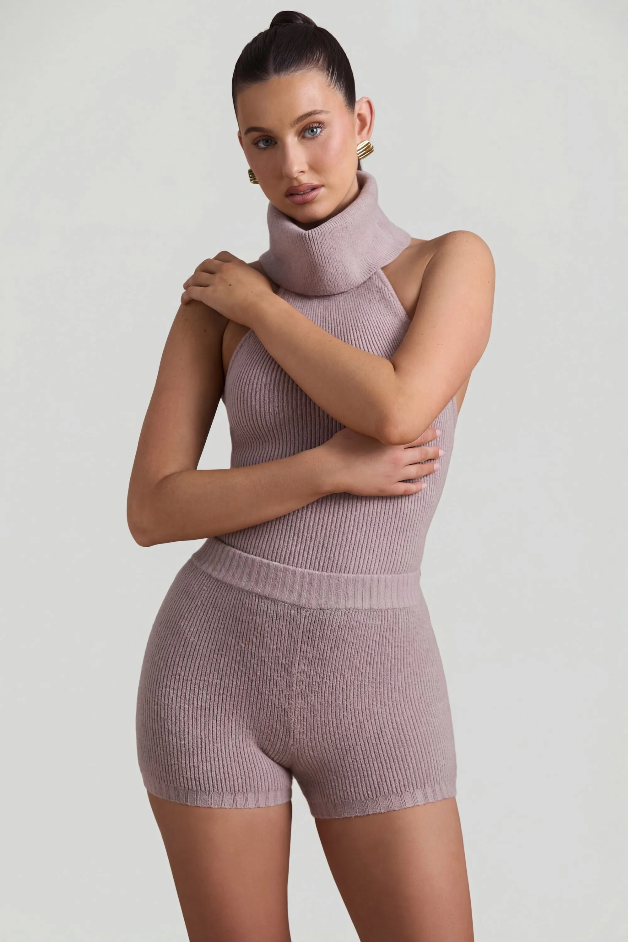 Ribbed-Knit Turtleneck Backless Top in Taupe - Image 7