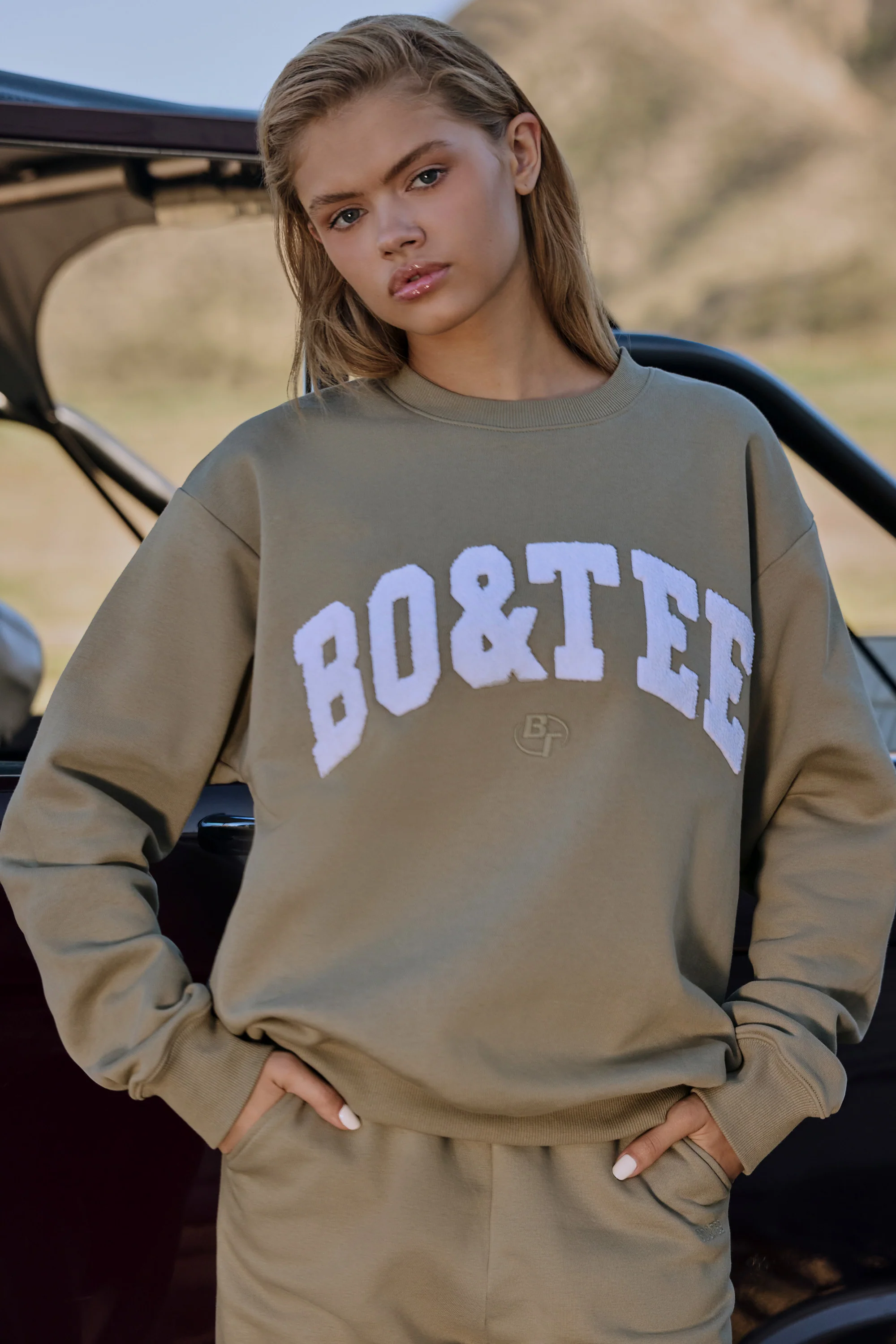 Oversized Crew Neck Sweatshirt in Soft Olive - Image 9