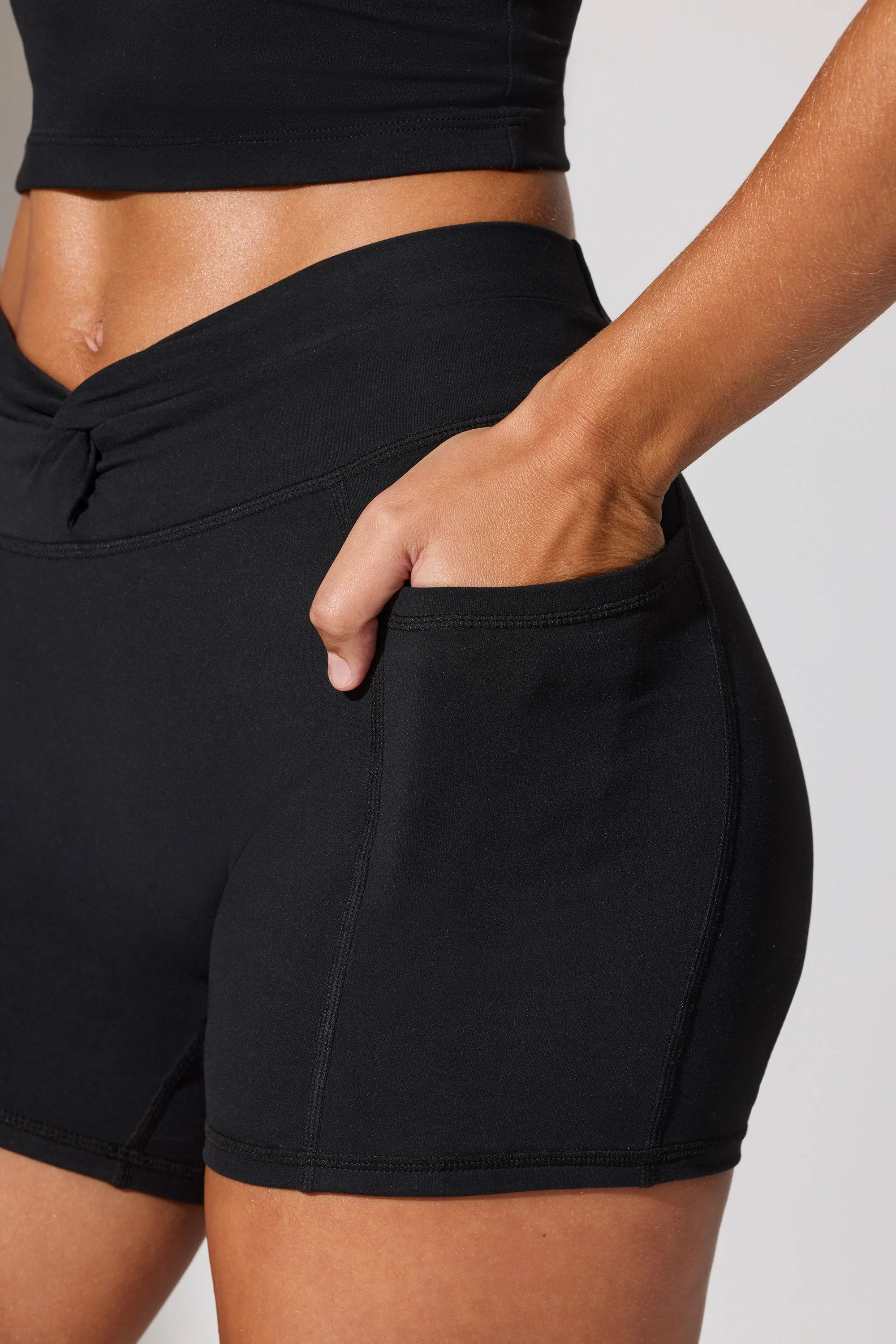 Twist Waist Mini Shorts with Pockets in Black - Image 5