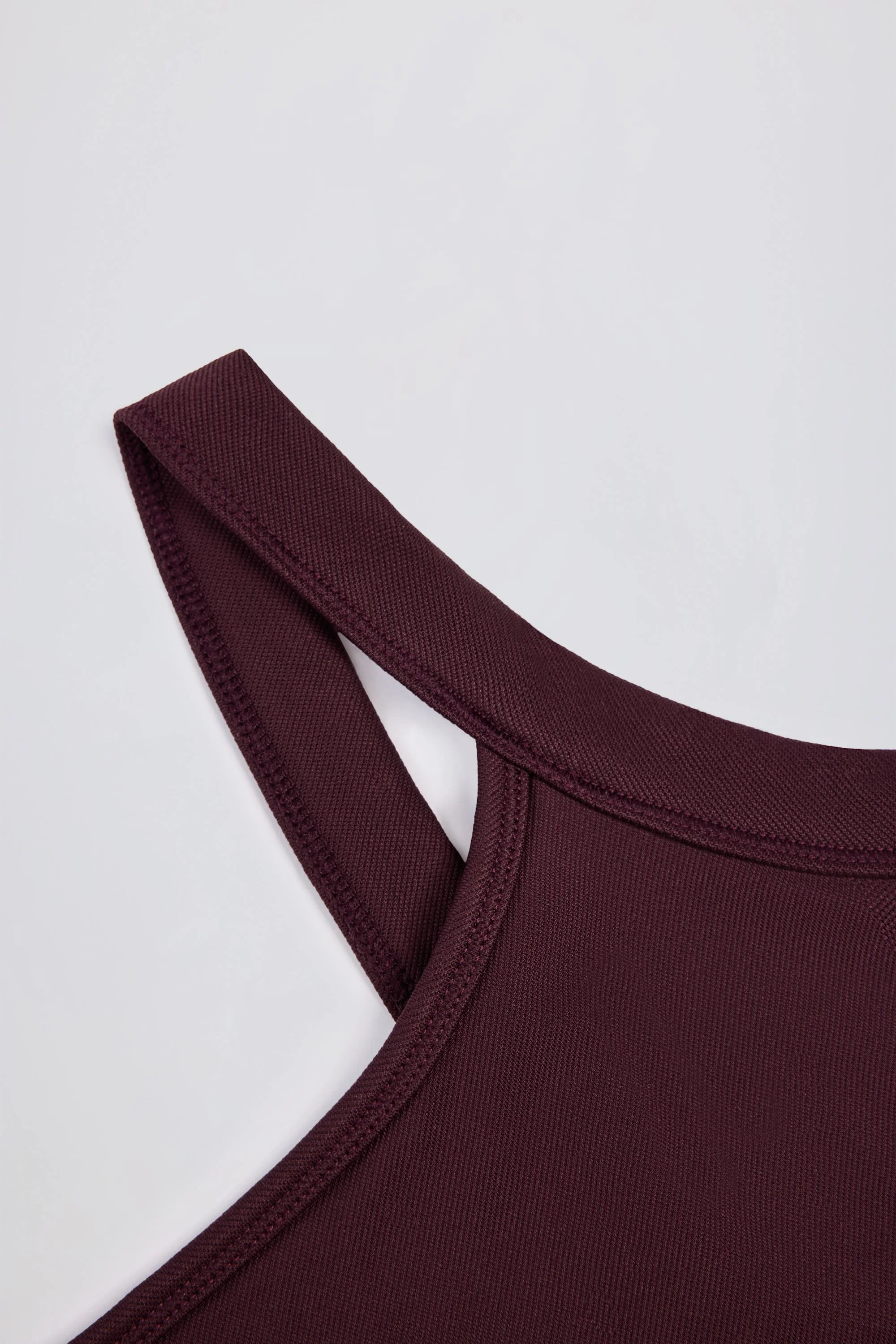 Super Sculpt Seamless Longline Camisole Top in Burgundy - Image 5