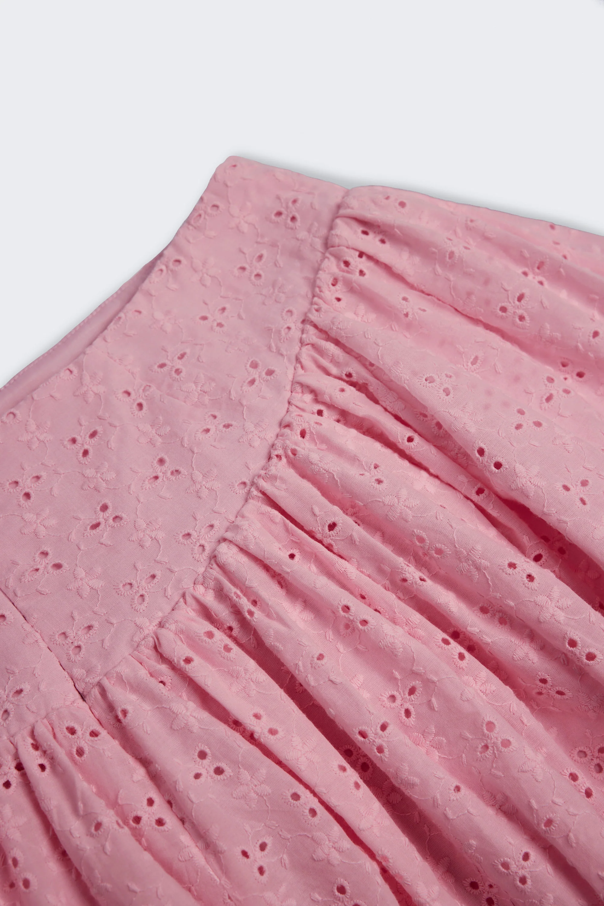 Bow-Detail Broderie Anglaise Mini Skirt in Soft Pink - Image 5