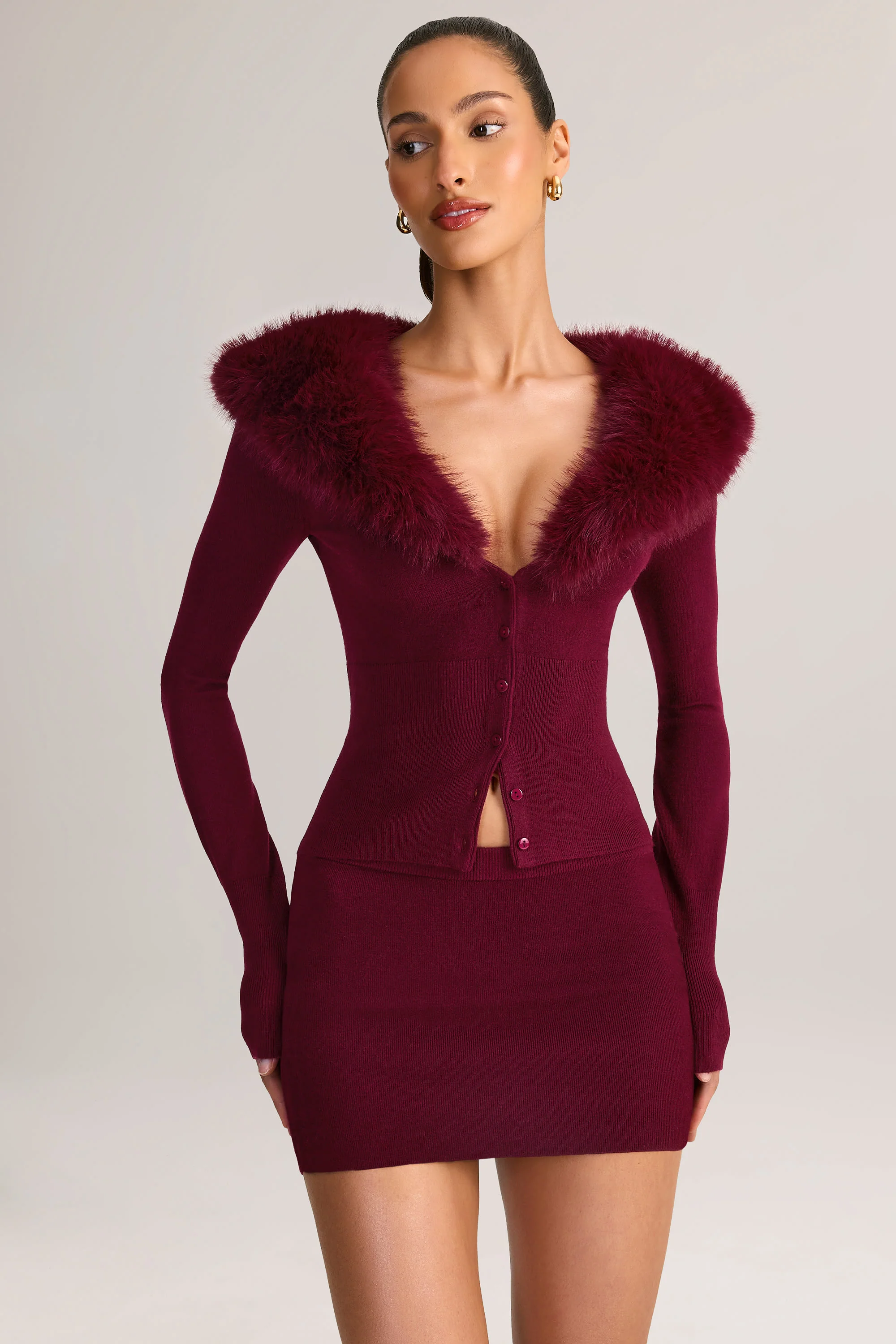 Knit Mid-Rise Mini Skirt in Wine - Image 9