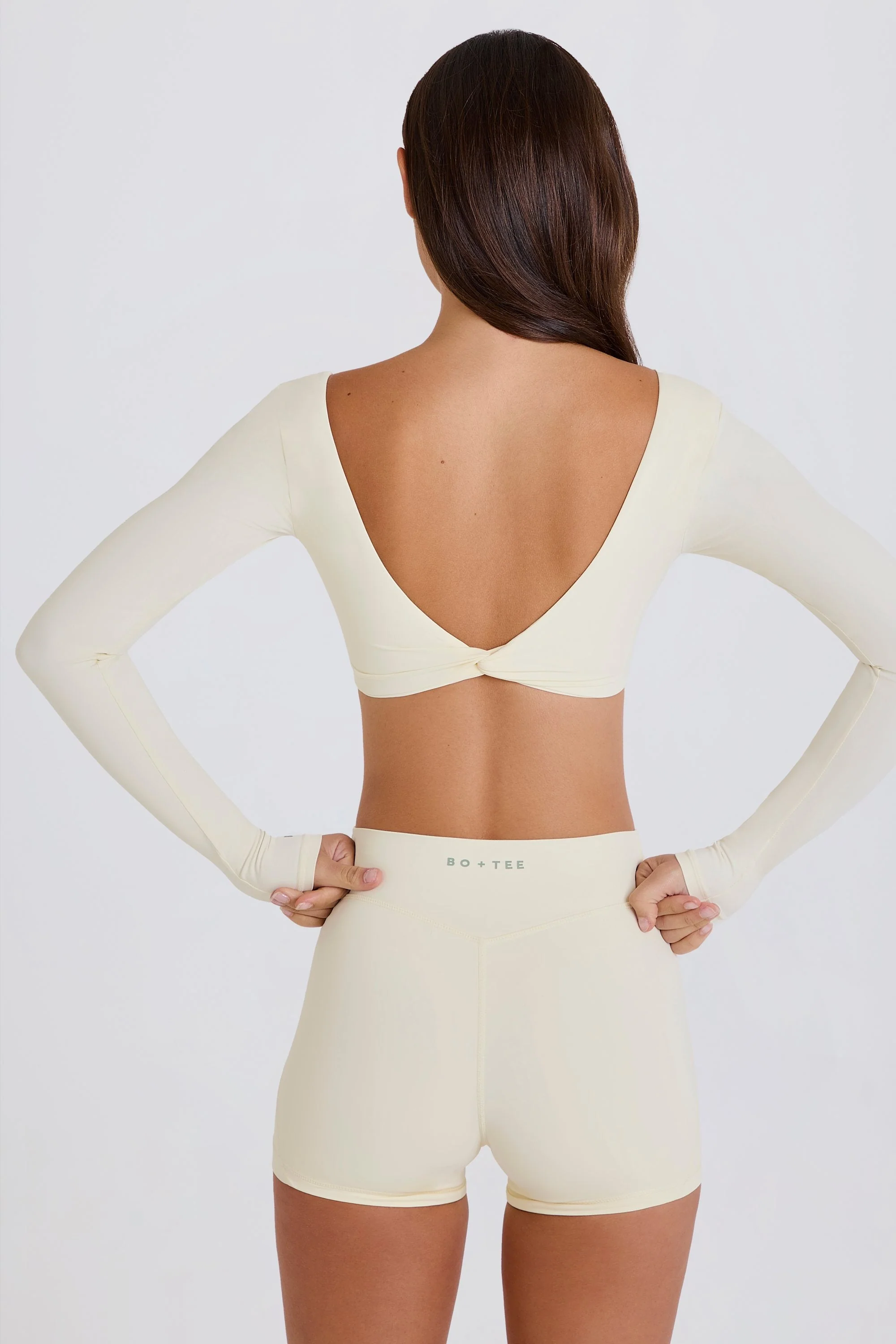 Long-Sleeve Crop Top in Cream - Image 4